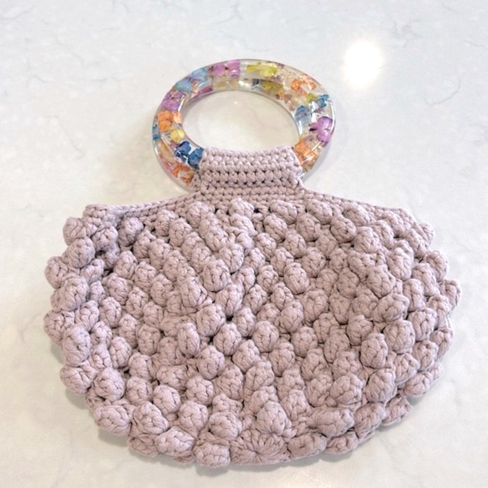 🆕 AYNI Pima cotton crochet purse, lavender with floral resin handle